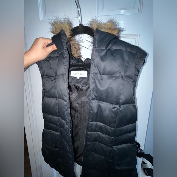 CALVIN KLEIN hooded winter vest - Picture 4 of 4